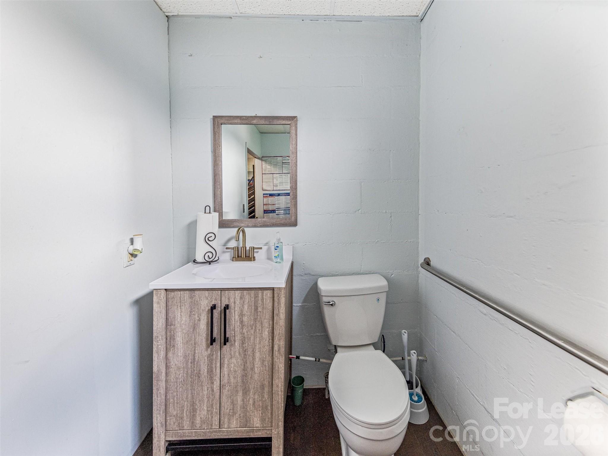 3156 Us 70 Highway Black Mountain NC 28711