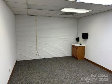 352 2nd Street NW Hickory NC 28601