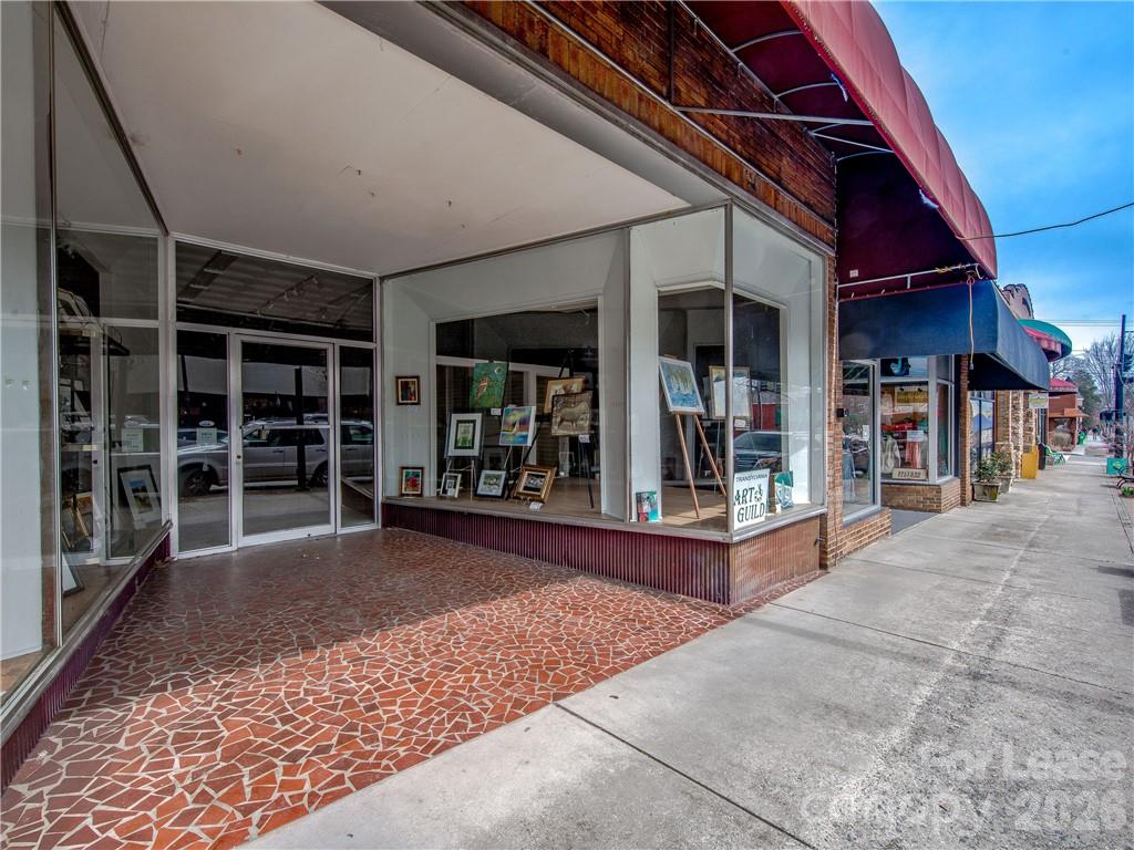 37 E Main Street Brevard NC 28712
