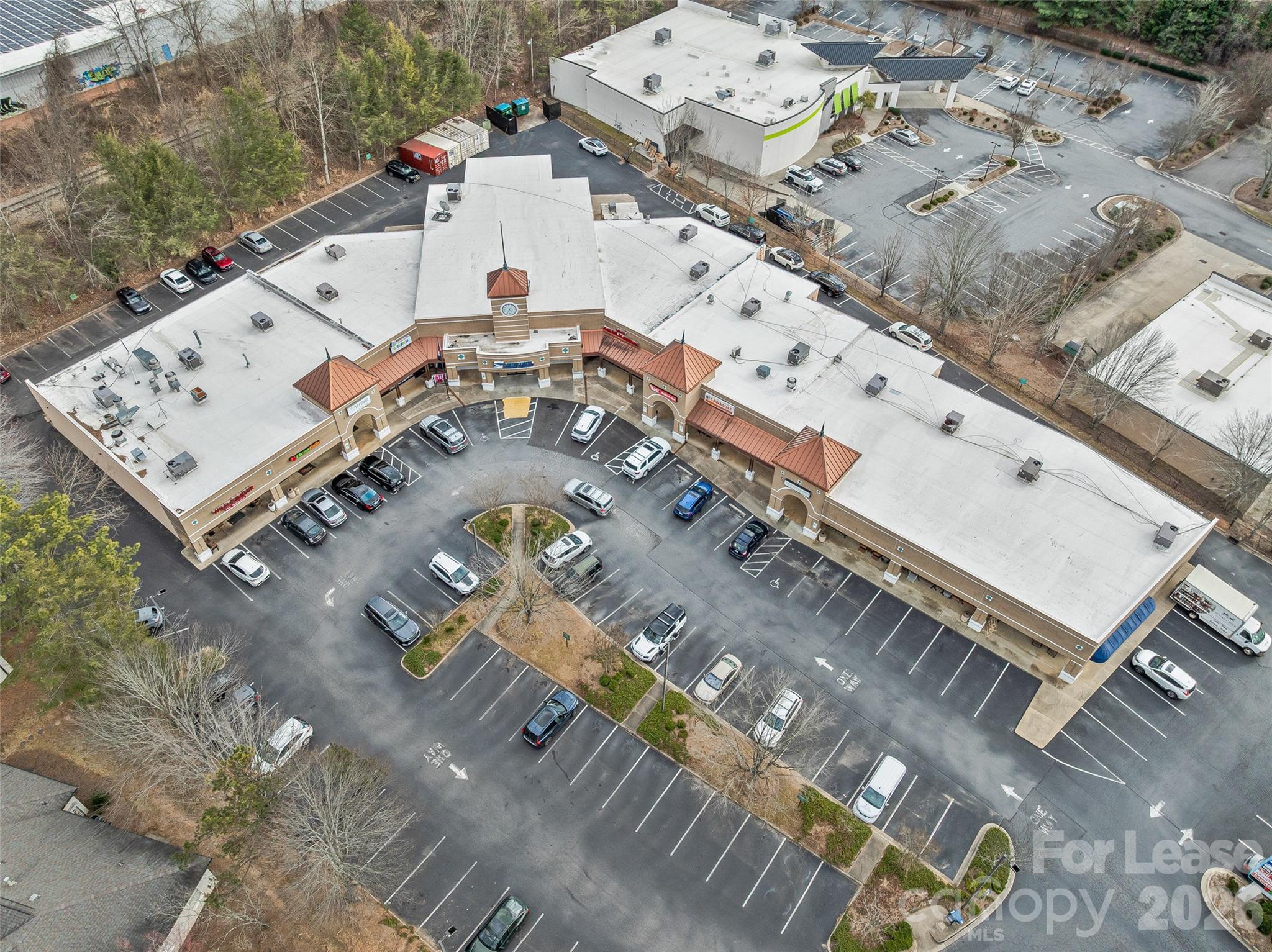 1950 Hendersonville Road Skyland NC 28776