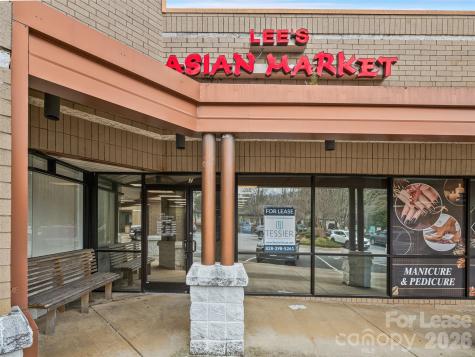 1950 Hendersonville Road Skyland NC 28776