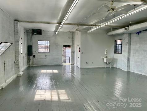1409 B S Fulton Street Salisbury NC 28144