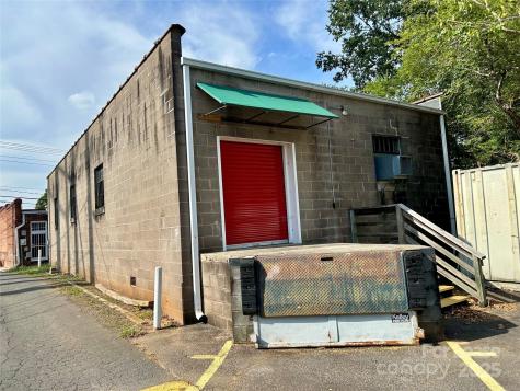 1409 B S Fulton Street Salisbury NC 28144