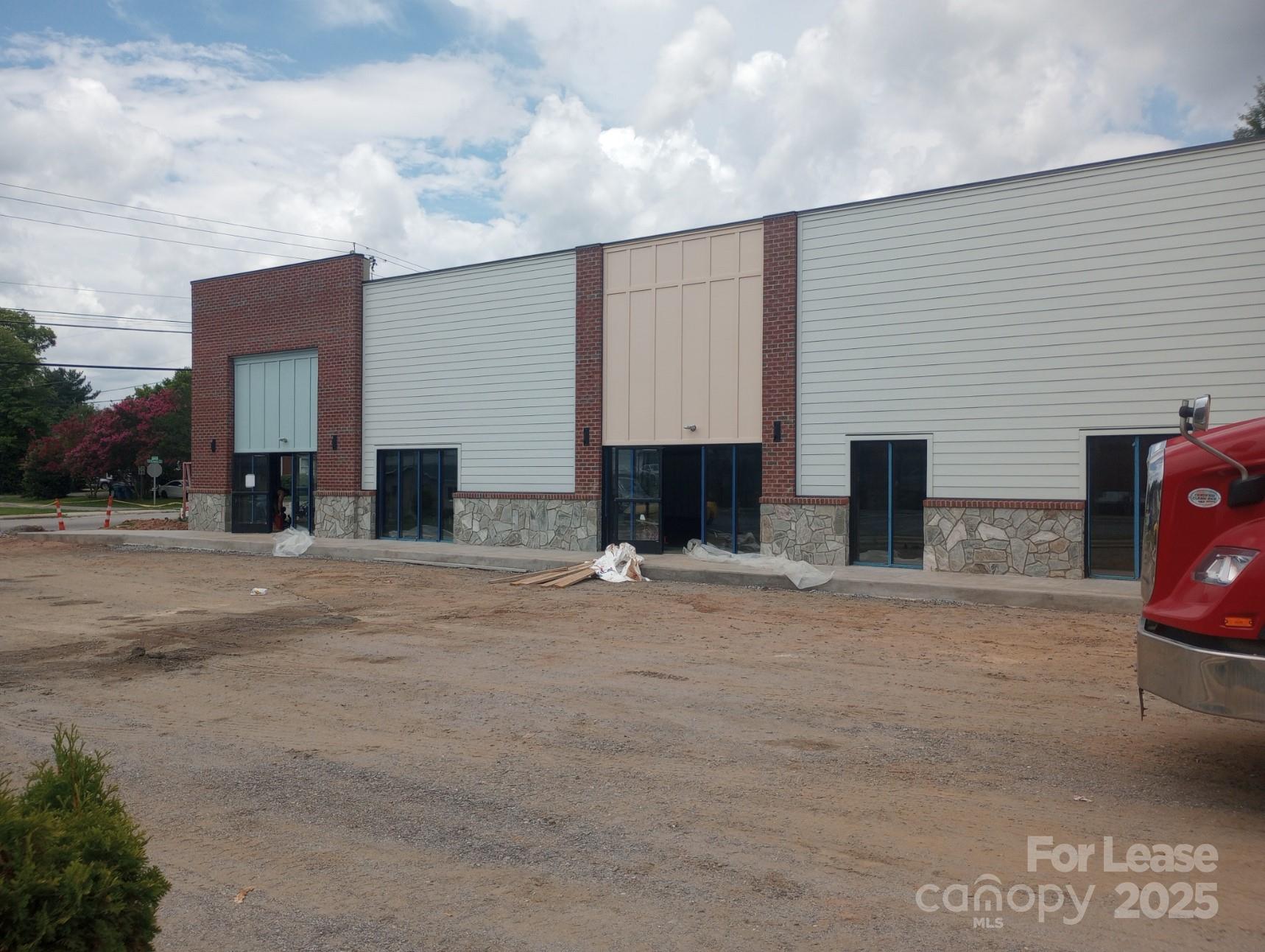 633 S Broadway Street Forest City NC 28043