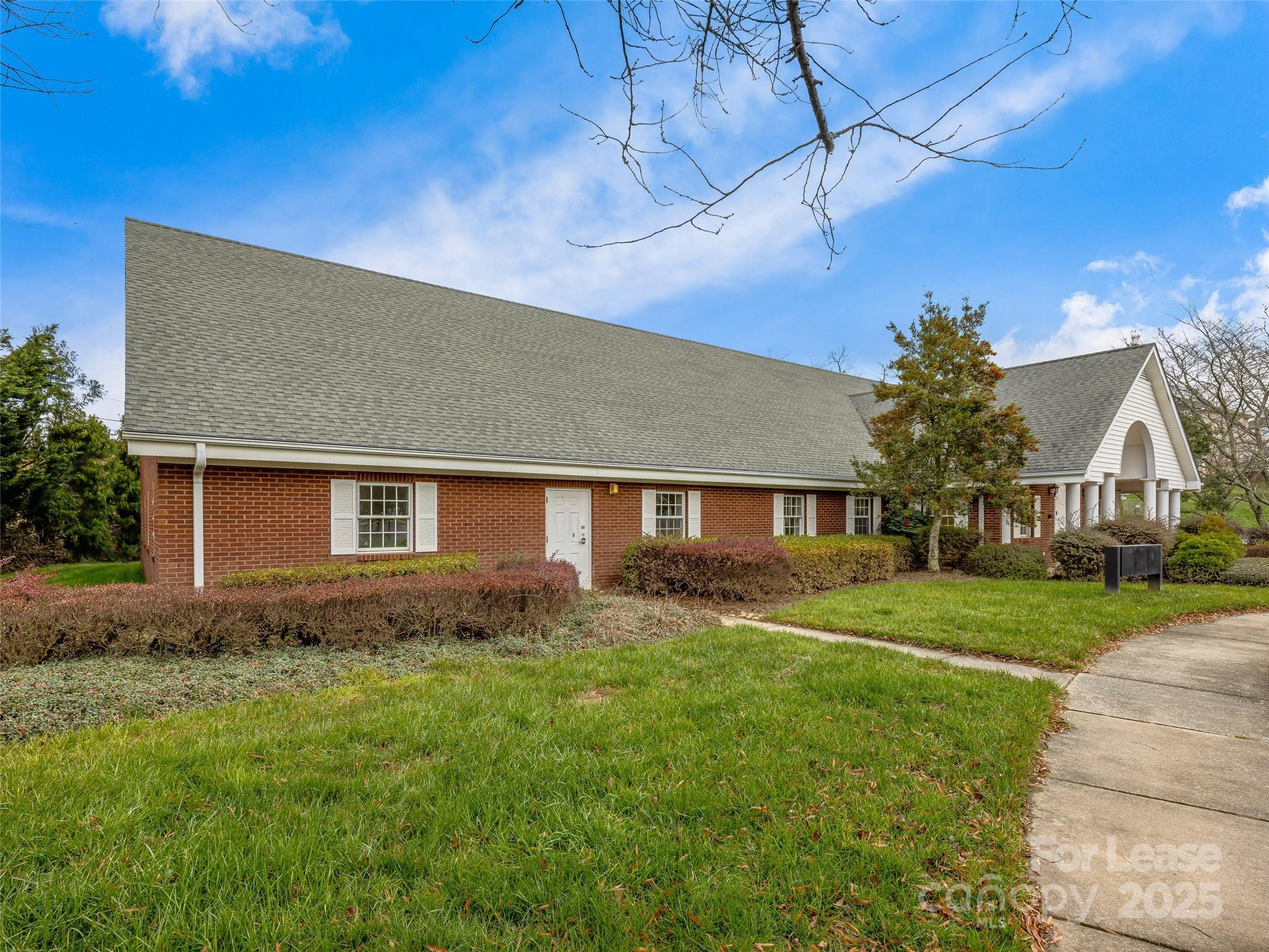 800 Beverly Hanks Center Hendersonville NC 28792