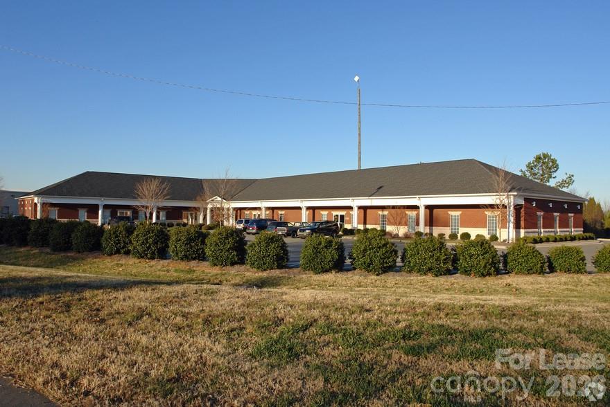 1767 Old Earnhardt Road Kannapolis NC 28083
