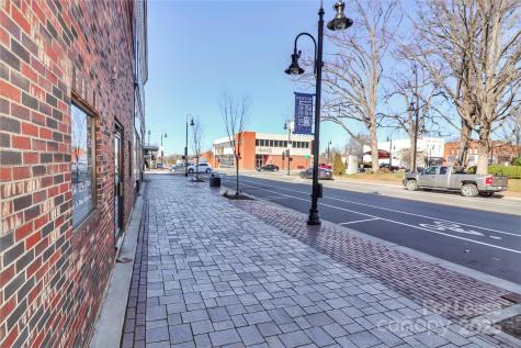 21 E A Street Newton NC 28658