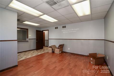 21 E A Street Newton NC 28658