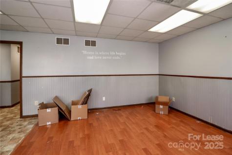 21 E A Street Newton NC 28658