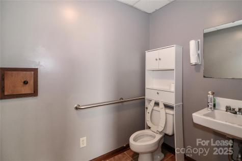 21 E A Street Newton NC 28658