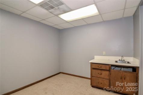 21 E A Street Newton NC 28658