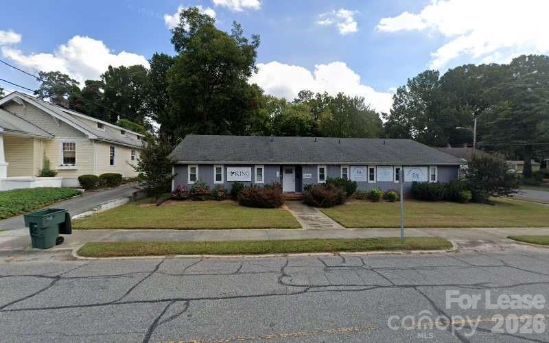 418 S South Street Gastonia NC 28052