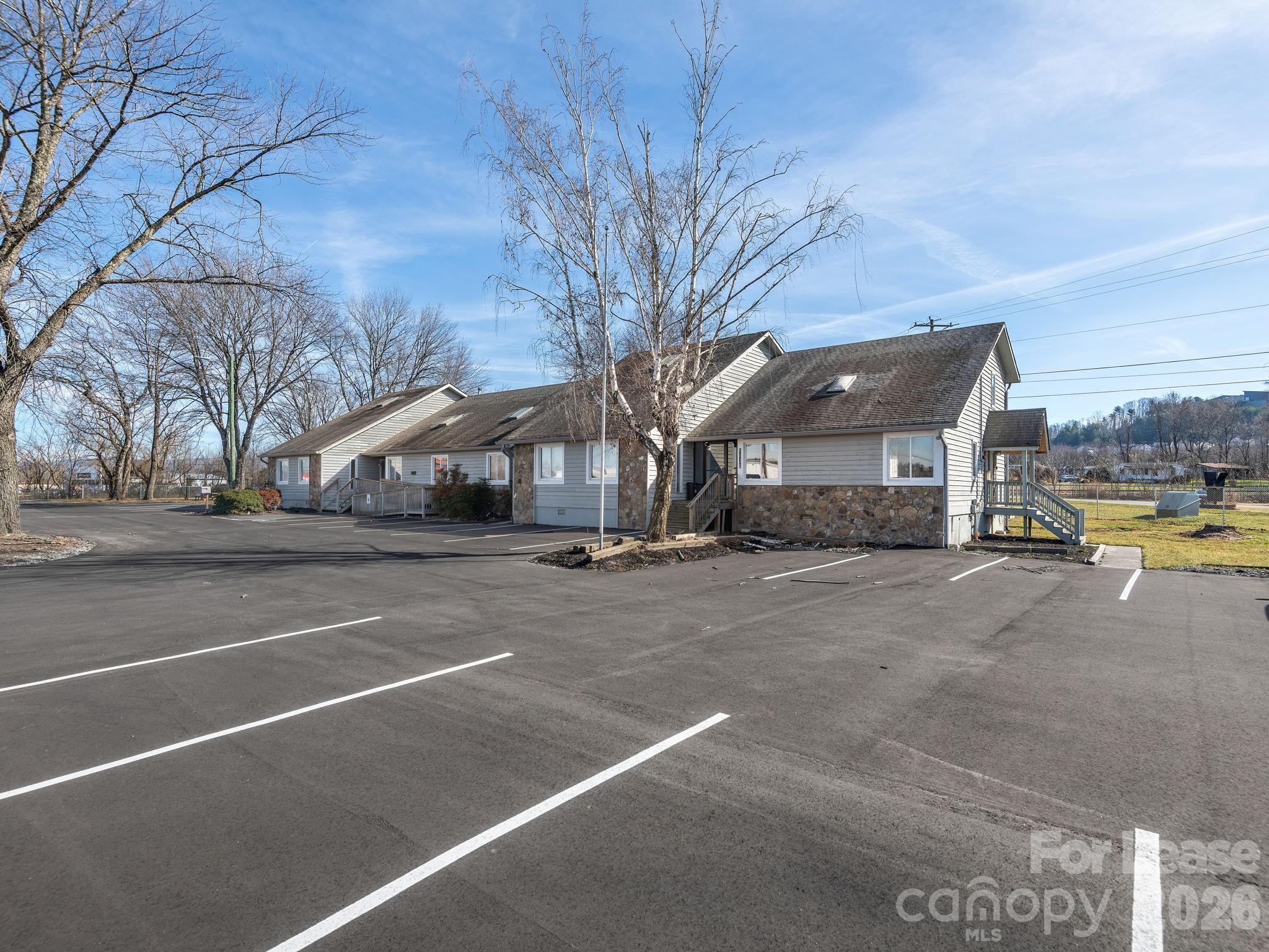 5030 Hendersonville Road Fletcher NC 28732