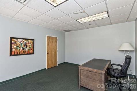 56 College Street Asheville NC 28801