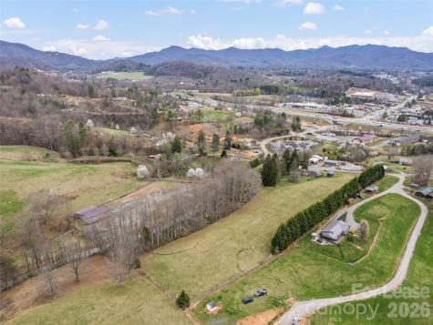 60 Trantham Road Canton NC 28716