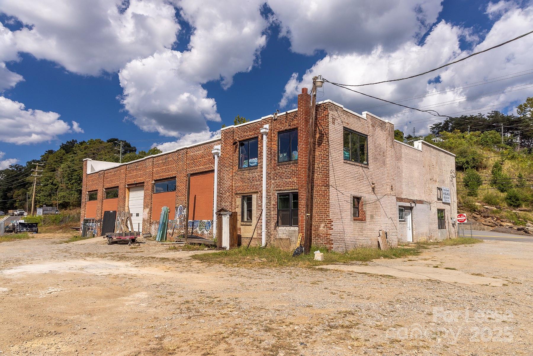 860 Riverside Drive Asheville NC 28804