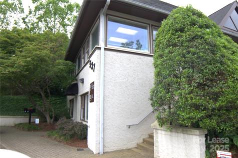 537 College Street Asheville NC 28801