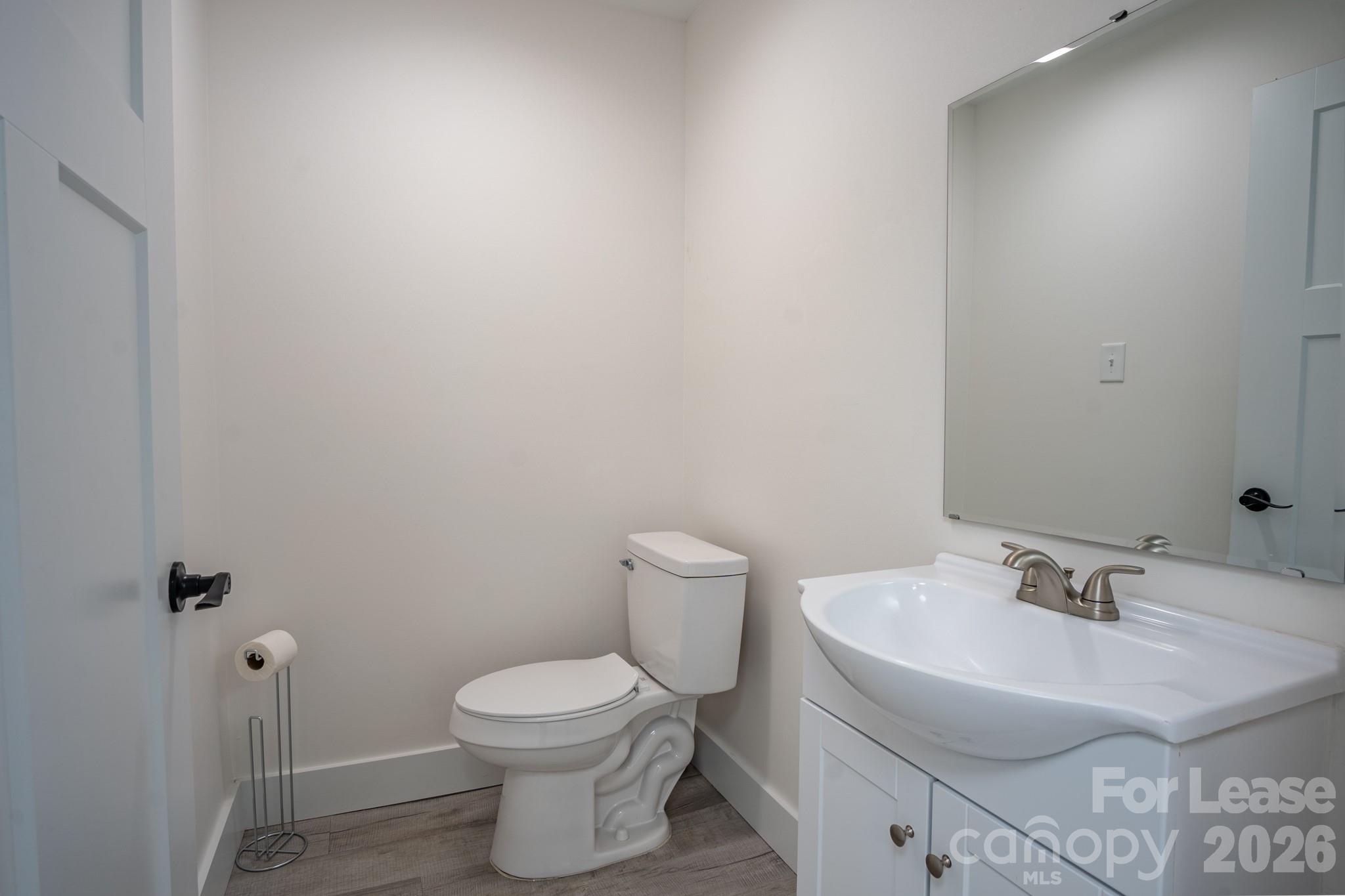 207 S Academy Street Lincolnton NC 28092