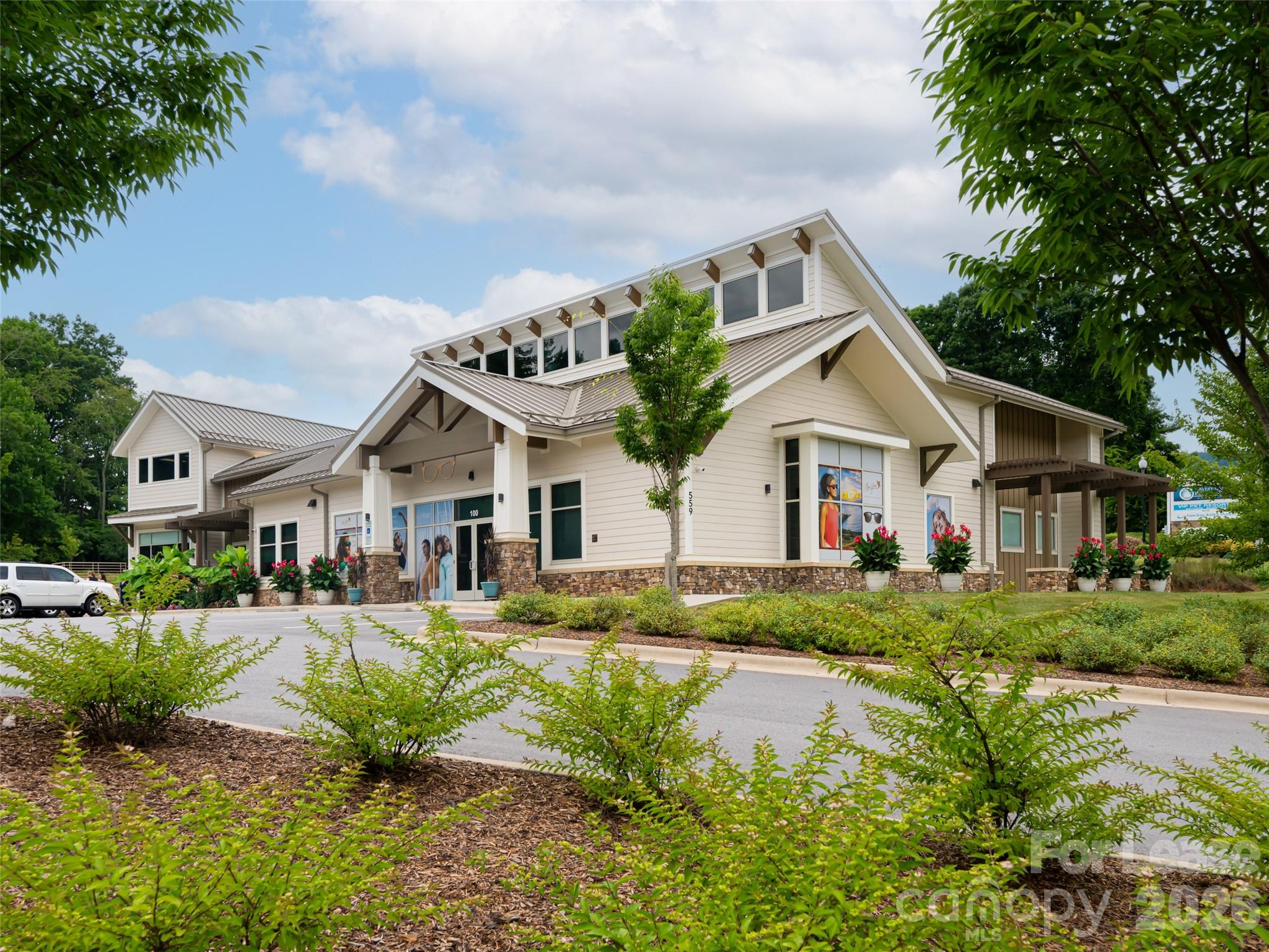 559 Long Shoals Road Arden NC 28704