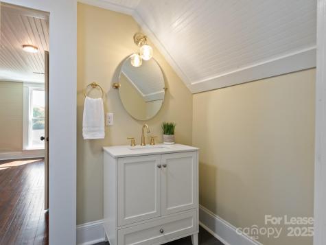 402 S Chester Street Gastonia NC 28052