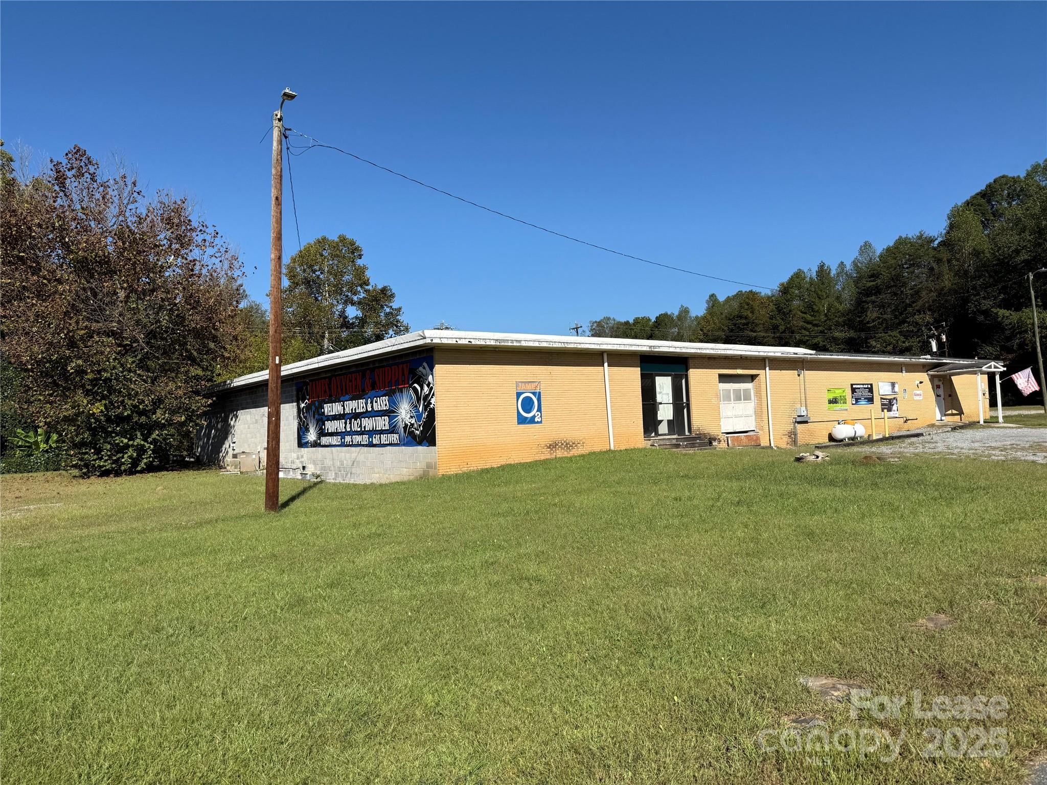 2849 Highway 226 S Marion NC 28752