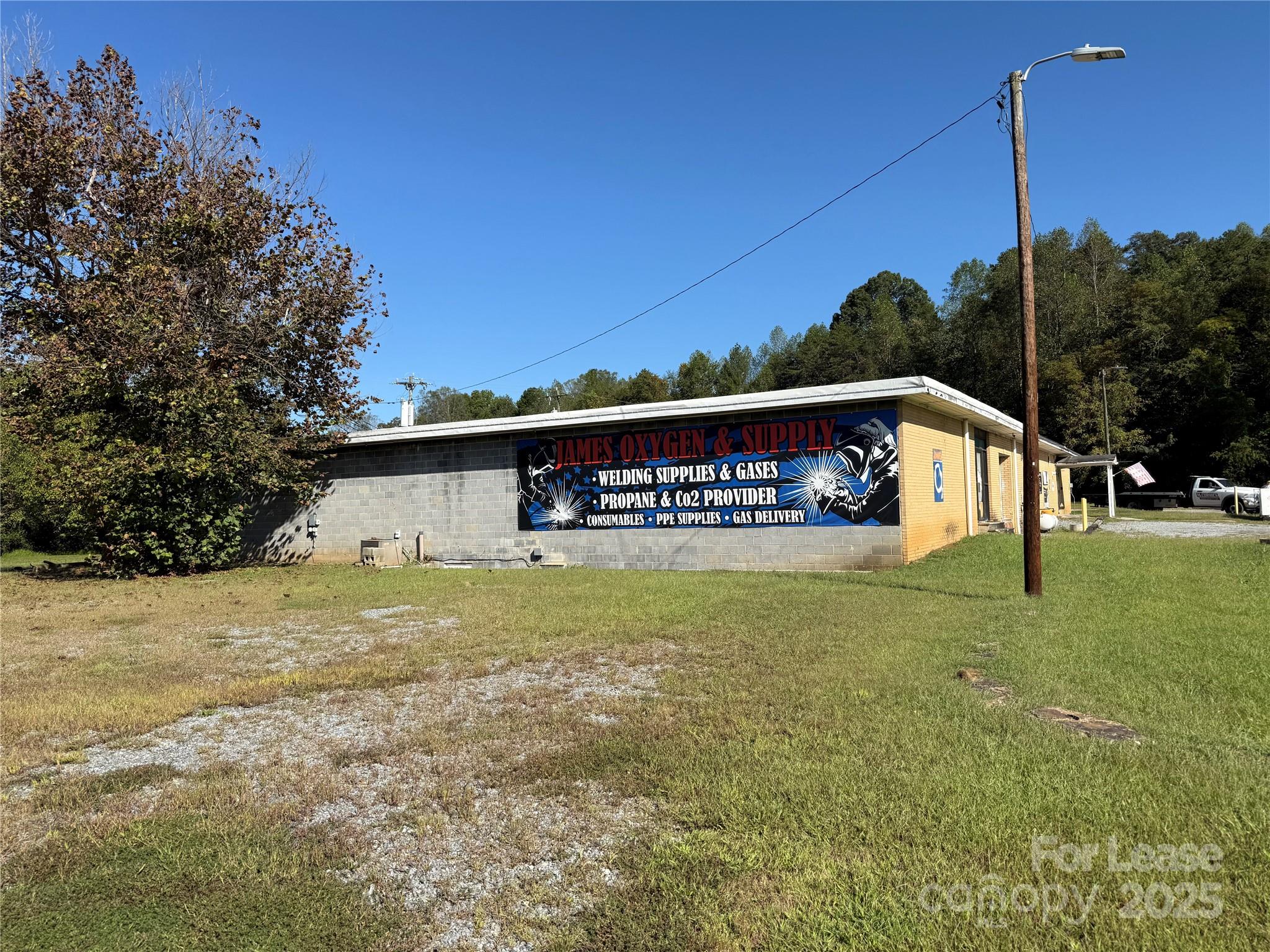 2849 Highway 226 S Marion NC 28752