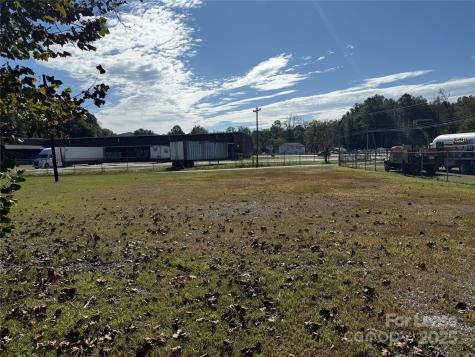 2849 Hwy 226 S Marion NC 28752