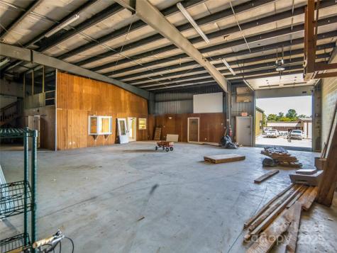 512 Kanuga Road Hendersonville NC 28739