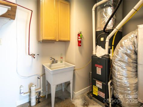 512 Kanuga Road Hendersonville NC 28739