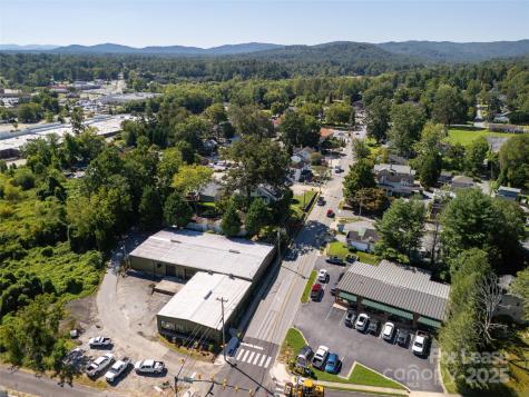 512 Kanuga Road Hendersonville NC 28739