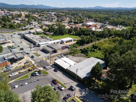 512 Kanuga Road Hendersonville NC 28739