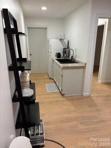 131 4th Avenue E Hendersonville NC 28792