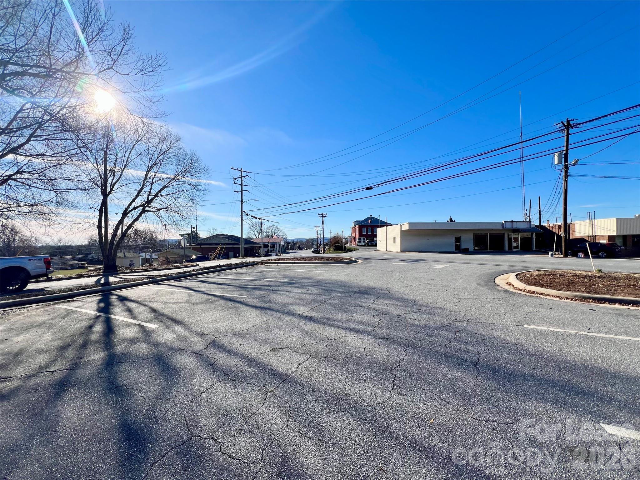 21 Main Avenue Drive Taylorsville NC 28681