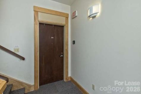 56 College Street Asheville NC 28801