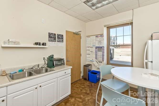 56 College Street Asheville NC 28801