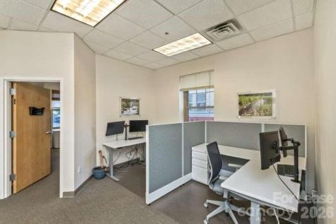 56 College Street Asheville NC 28801