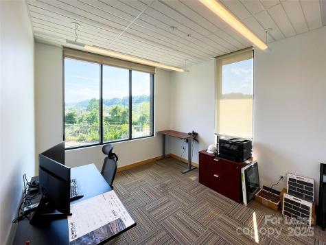20 Artful Way Asheville NC 28801