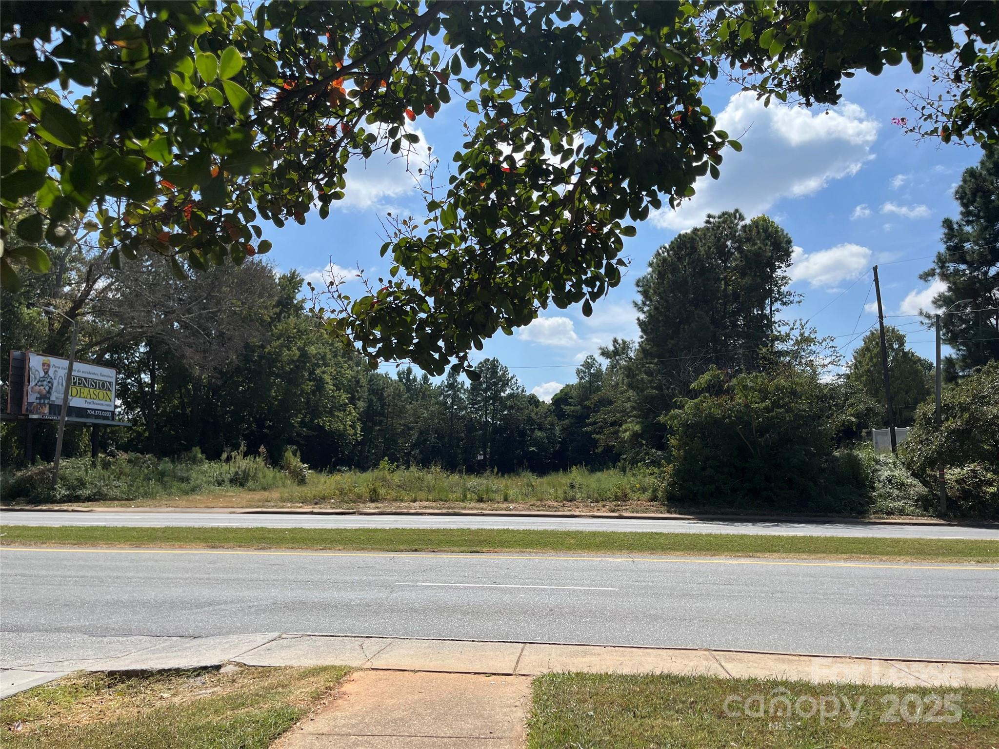 9452 Albemarle Road Charlotte NC 28227