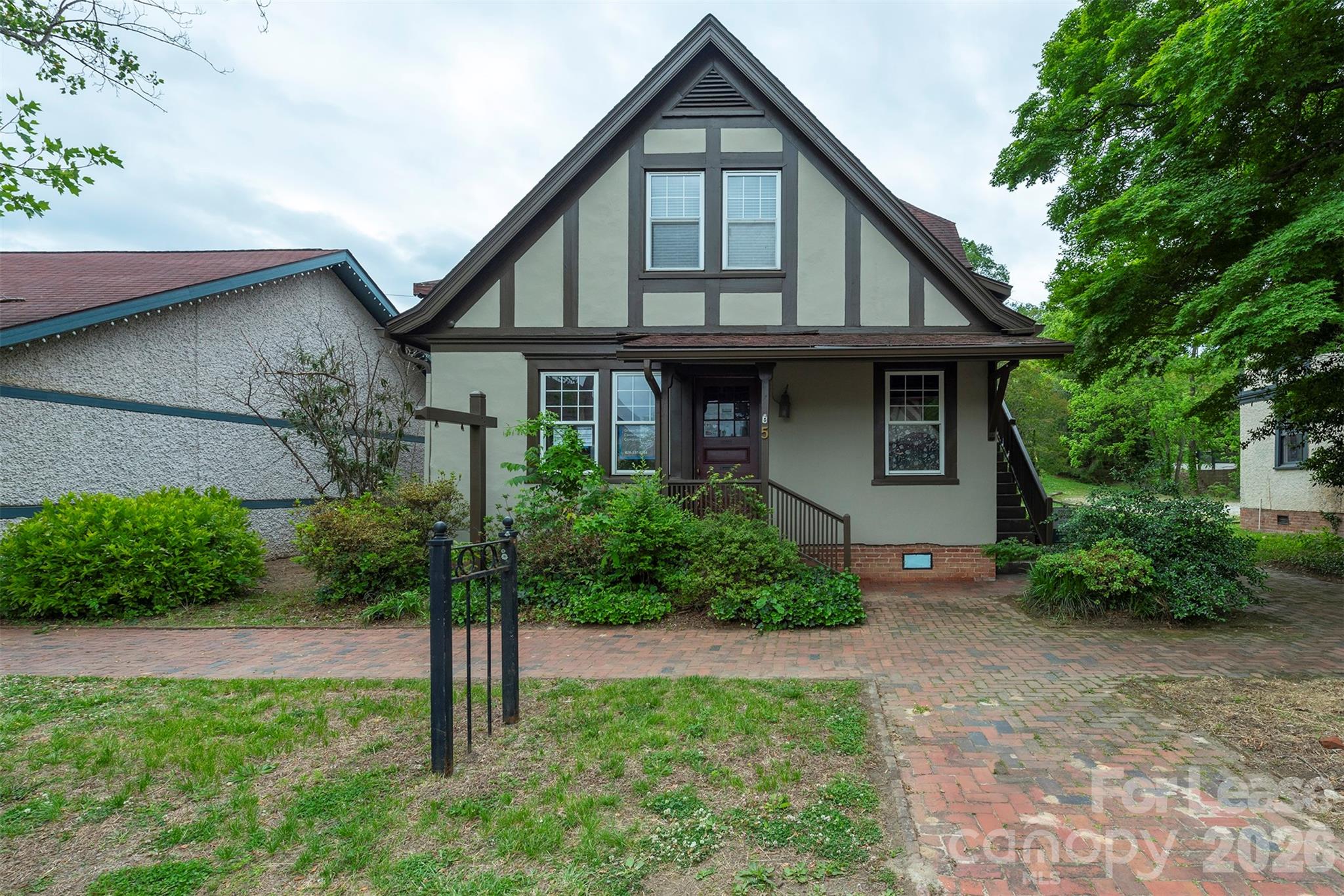 5 All Souls Crescent Asheville NC 28803