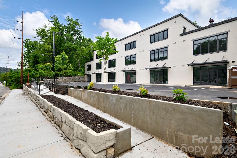 76 Glendale Avenue Asheville NC 28803