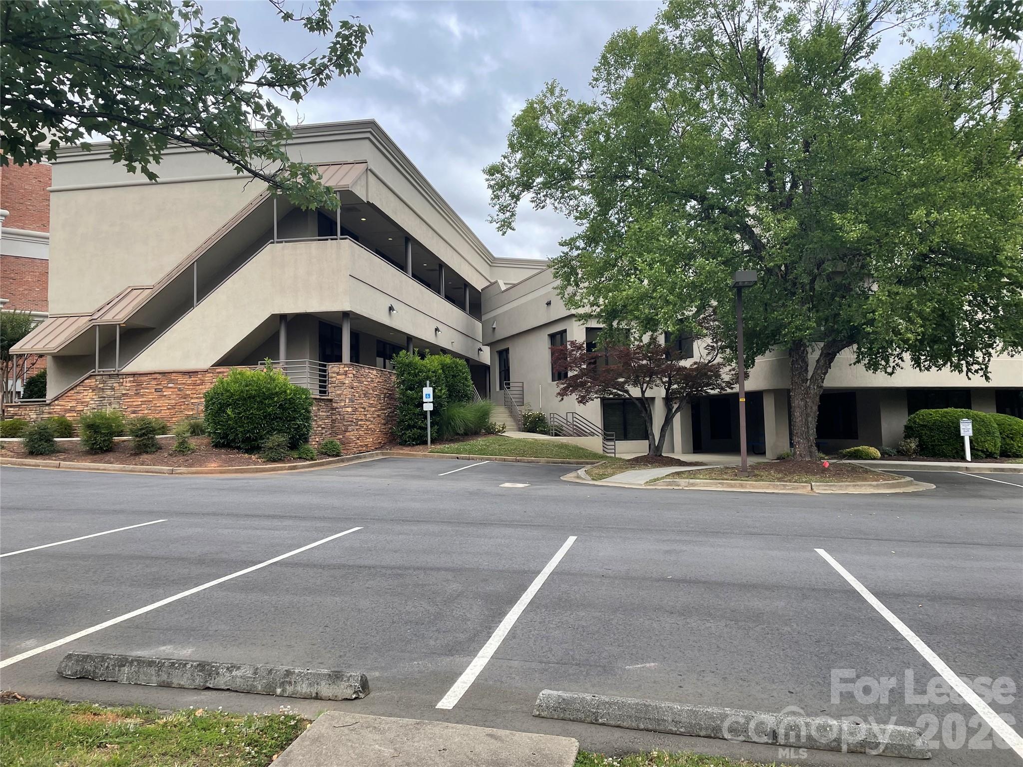19600 W Catawba Avenue Cornelius NC 28031