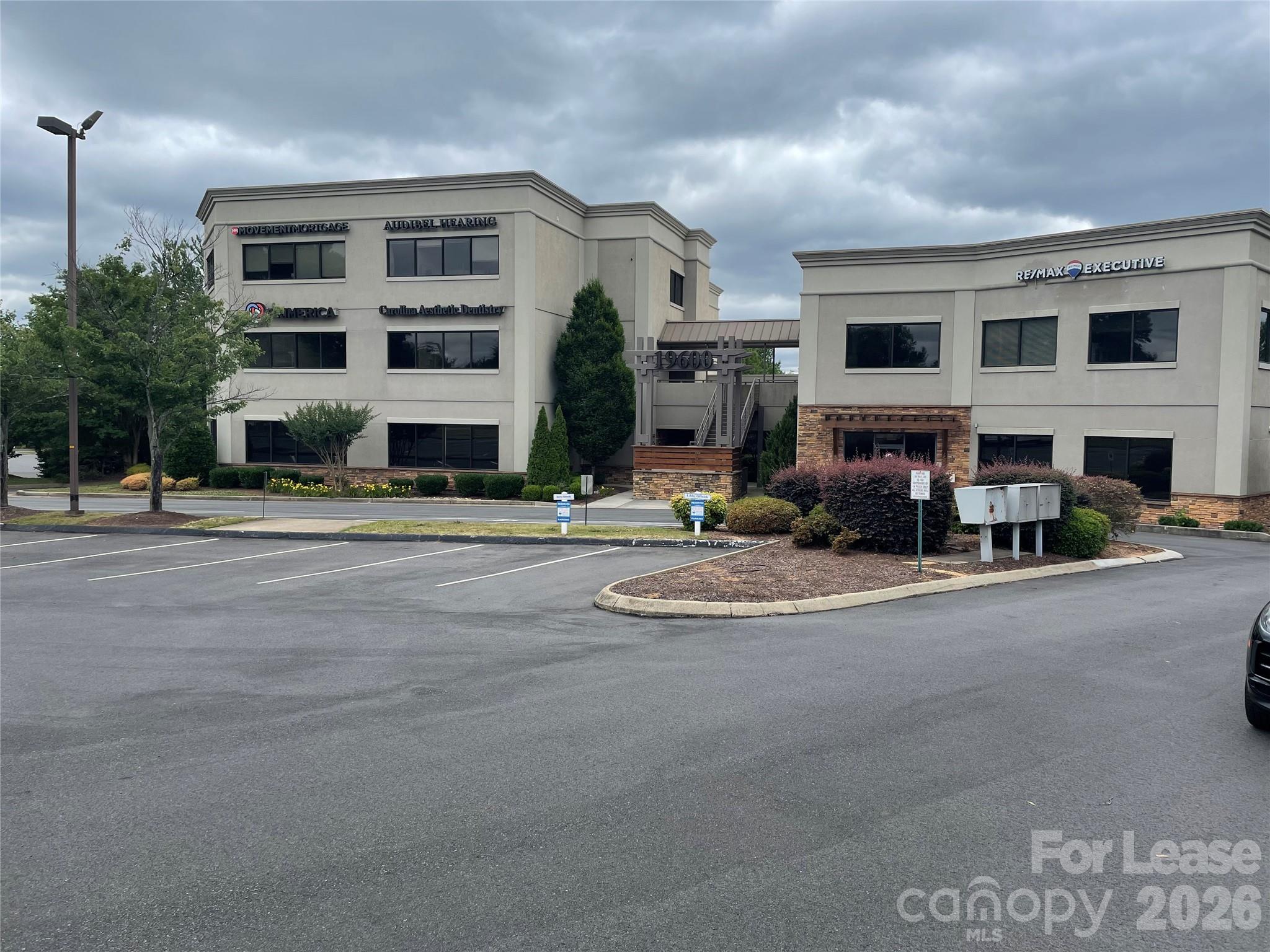 19600 W Catawba Avenue Cornelius NC 28031