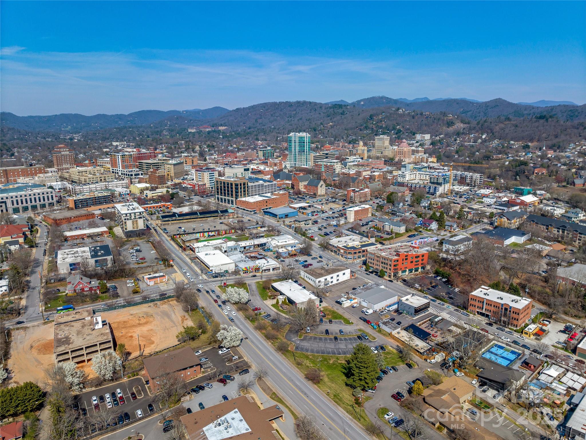 86 Asheland Avenue Asheville NC 28801