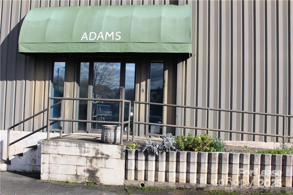 2201 Arty Avenue Charlotte NC 28208