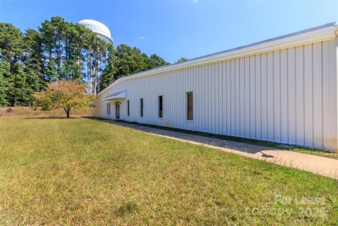 181 College Street Norwood NC 28128
