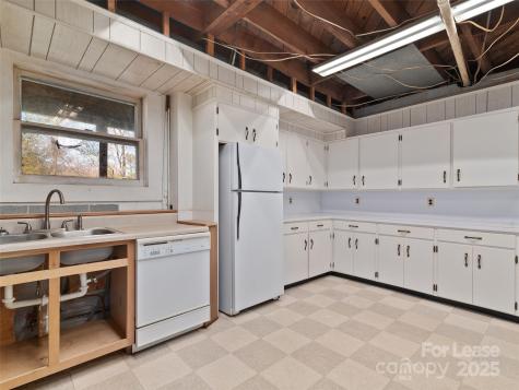 62 Birdsong Trail Waynesville NC 28786