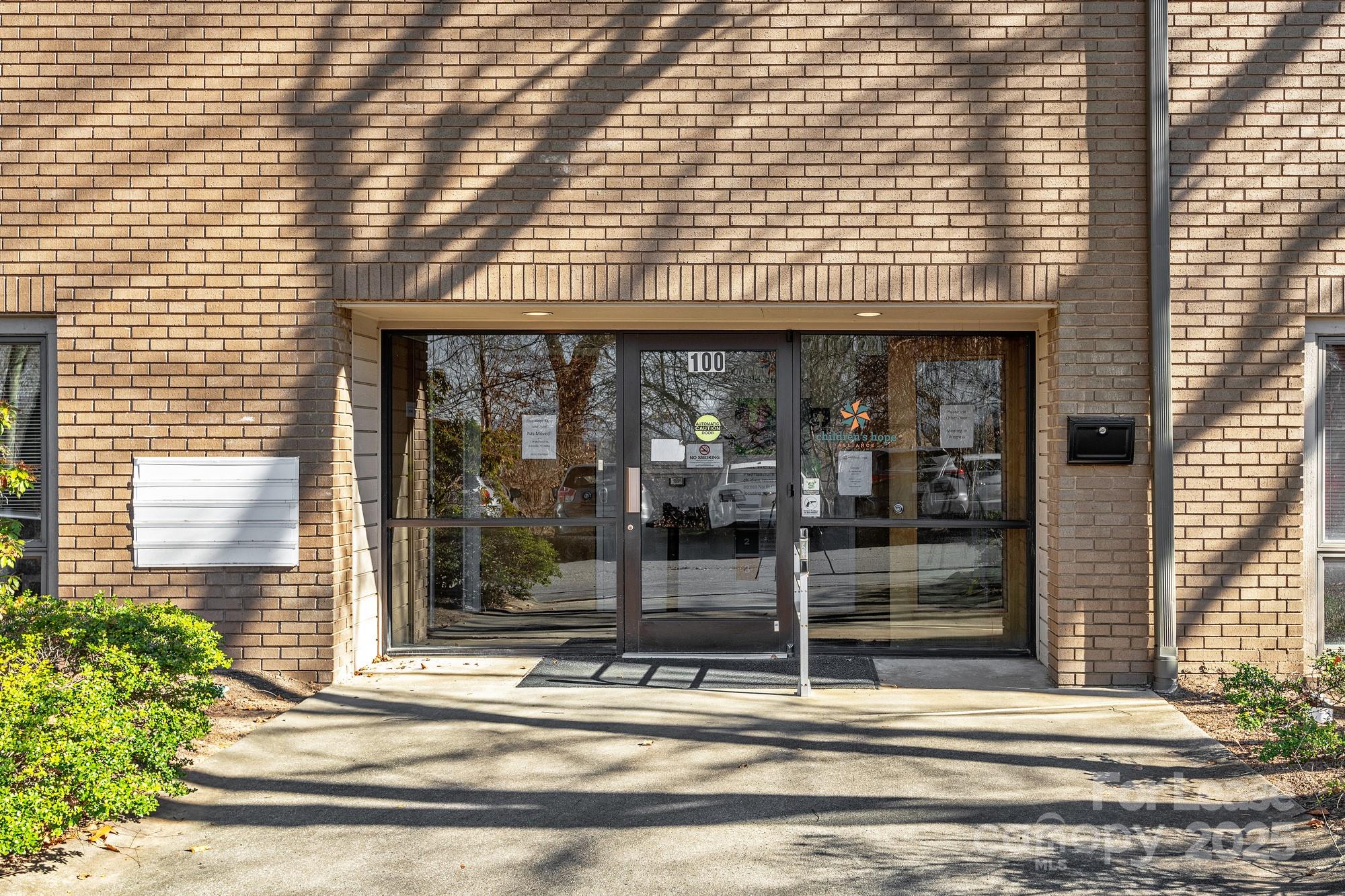 60 Livingston Street Asheville NC 28801