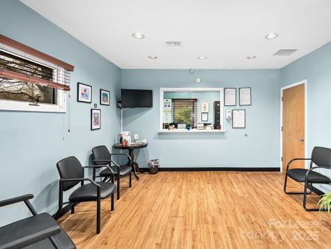 60 Livingston Street Asheville NC 28801