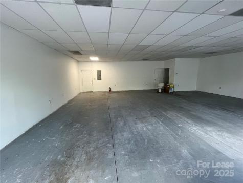 1303 7th Avenue E Hendersonville NC 28791