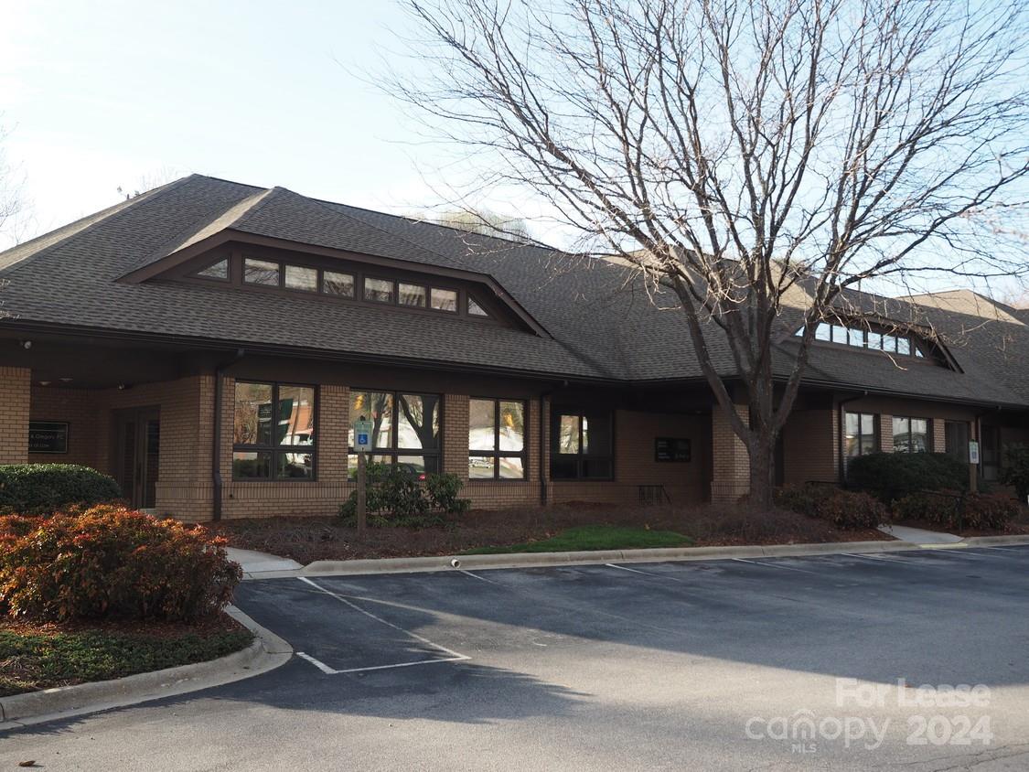 90 Southside Avenue Asheville NC 28801
